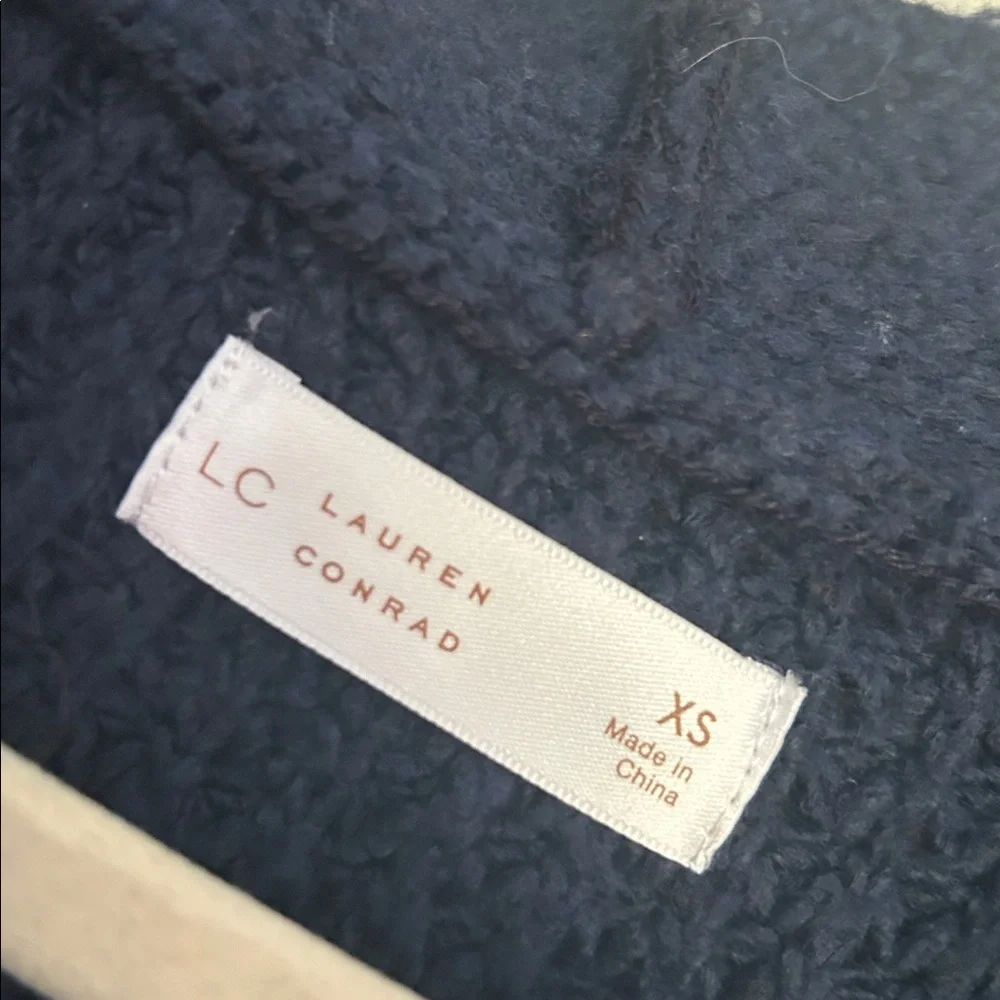 NWT LC Lauren Conrad navy cabled cardigan sweater size XS - Picture 4 of 6